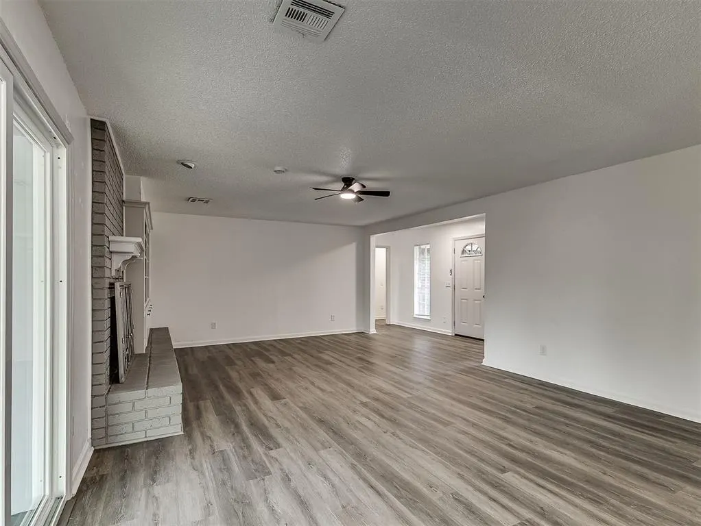 Photo 3 — 509 SW 25th Place, El Reno, OK 73036