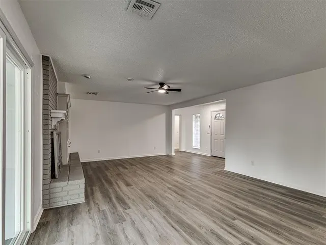 Photo 3 — 509 SW 25th Place, El Reno, OK 73036