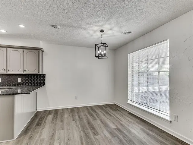 Photo 6 — 509 SW 25th Place, El Reno, OK 73036