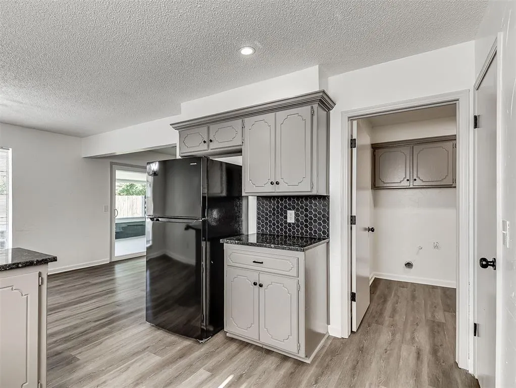 Photo 12 — 509 SW 25th Place, El Reno, OK 73036