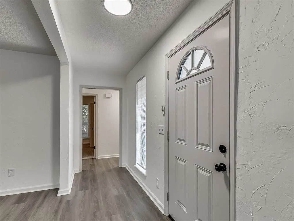 Photo 14 — 509 SW 25th Place, El Reno, OK 73036