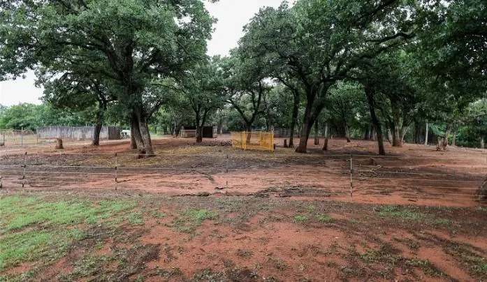 Photo 23 — 27059 Whispering Oaks Drive, Blanchard, OK 73010