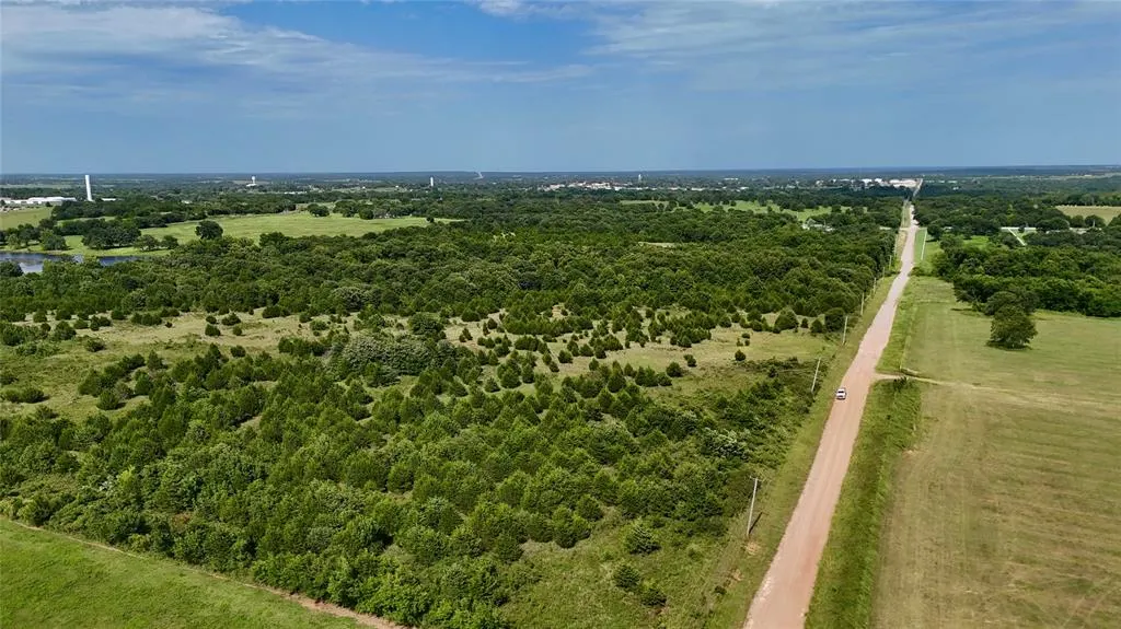 Photo 8 — 4 E 880 Road, Stroud, OK 74079
