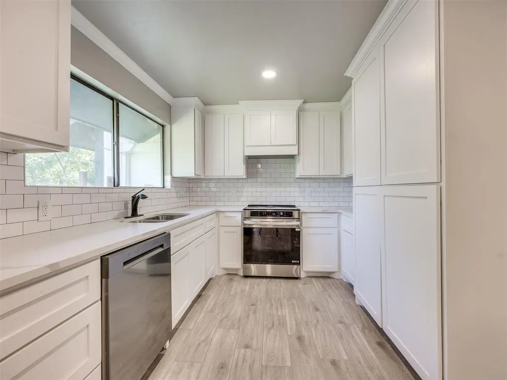 Photo 5 — 11609 Twisted Oak Road, Oklahoma City, OK 73120