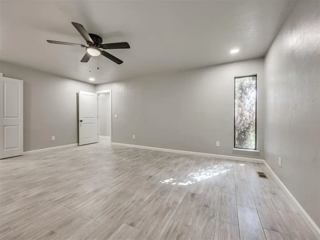 Photo 29 — 11609 Twisted Oak Road, Oklahoma City, OK 73120
