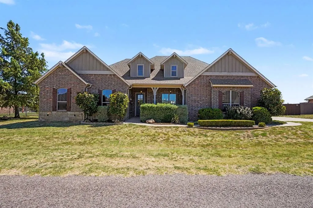 Front exterior — 31814 Landrun Avenue, Norman, OK 73072