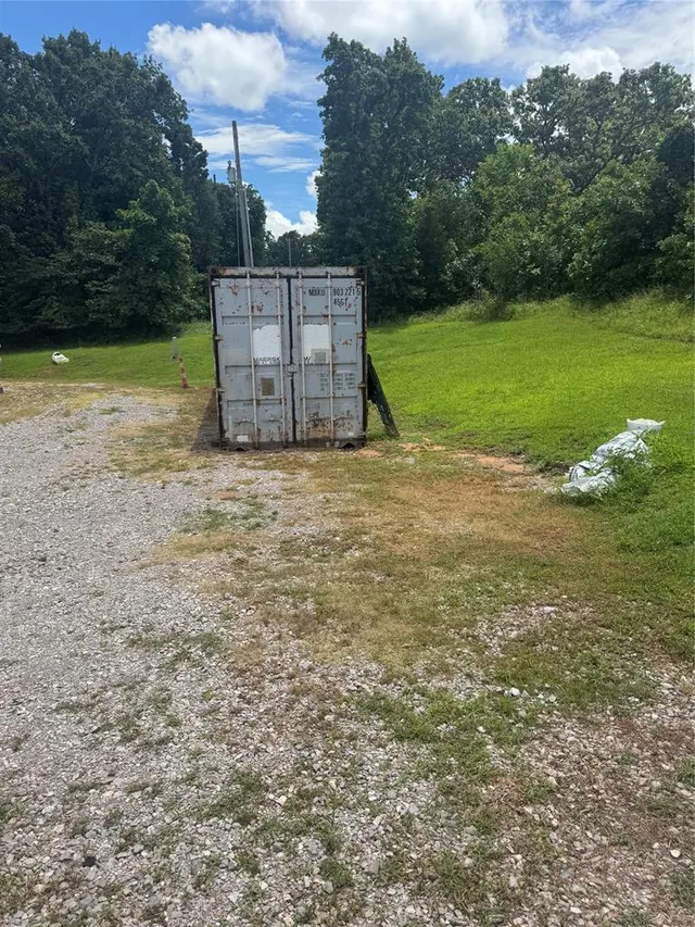 Photo 5 — 19751 Maguire Road, Noble, OK 73068