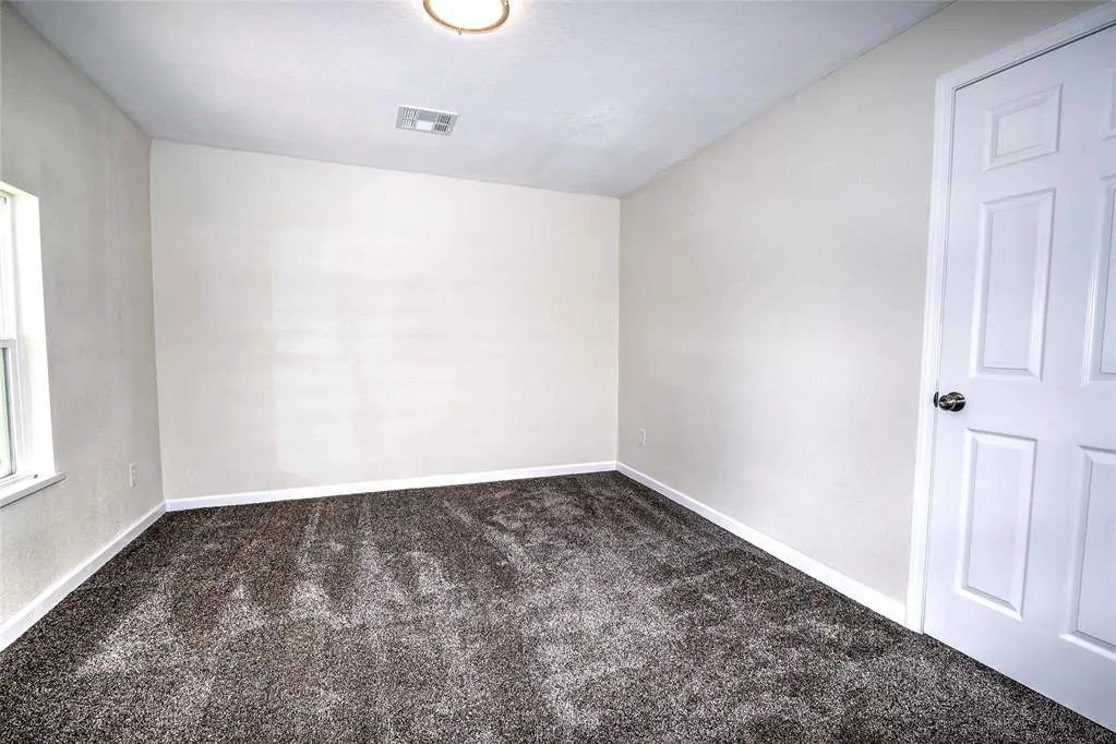 Photo 9 — 408 N 5th Avenue, Stroud, OK 74079