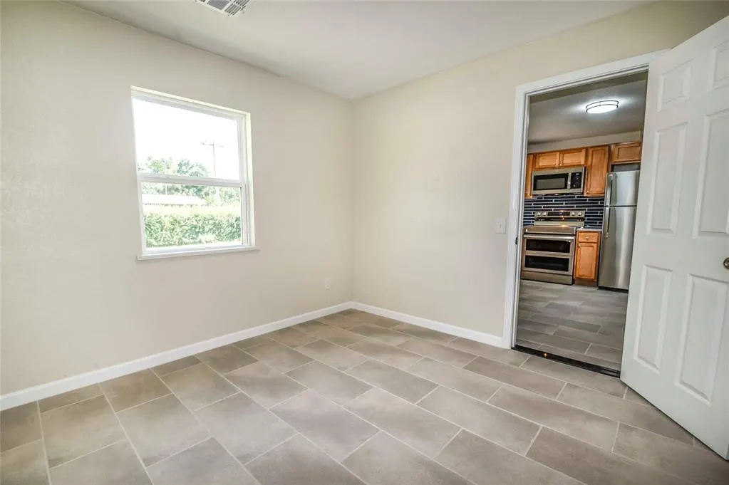 Photo 18 — 408 N 5th Avenue, Stroud, OK 74079