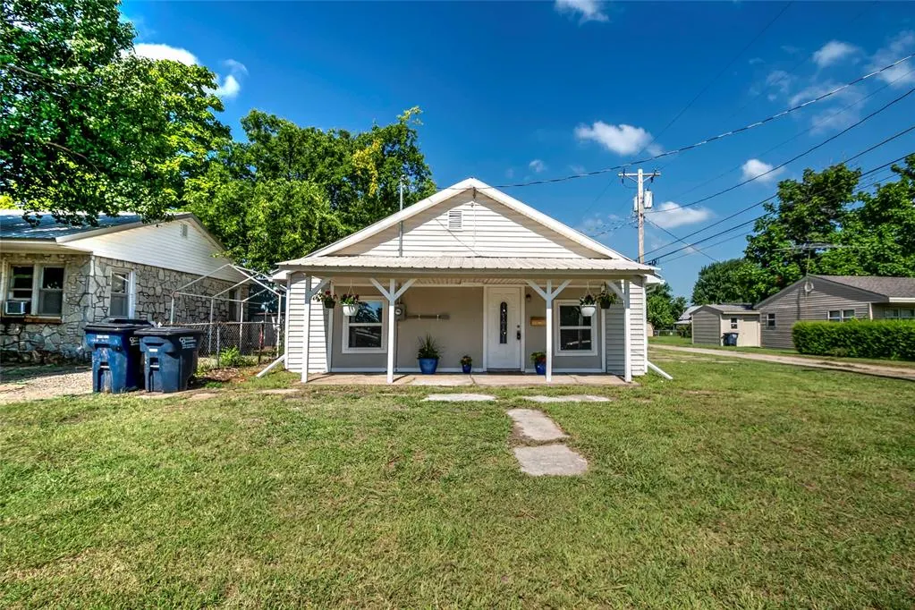 Photo 21 — 408 N 5th Avenue, Stroud, OK 74079