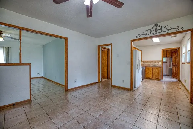 Photo 4 — 212 S 9th Street, Kingfisher, OK 73750