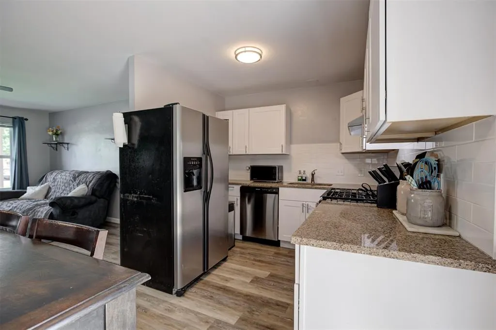 Photo 11 — 2605 Yorkshire Avenue, Oklahoma City, OK 73160
