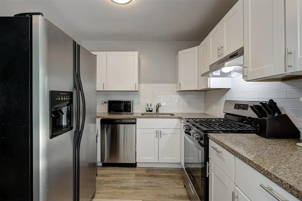 Photo 12 — 2605 Yorkshire Avenue, Oklahoma City, OK 73160
