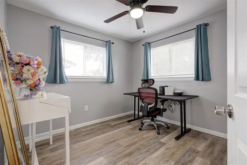 Photo 25 — 2605 Yorkshire Avenue, Oklahoma City, OK 73160