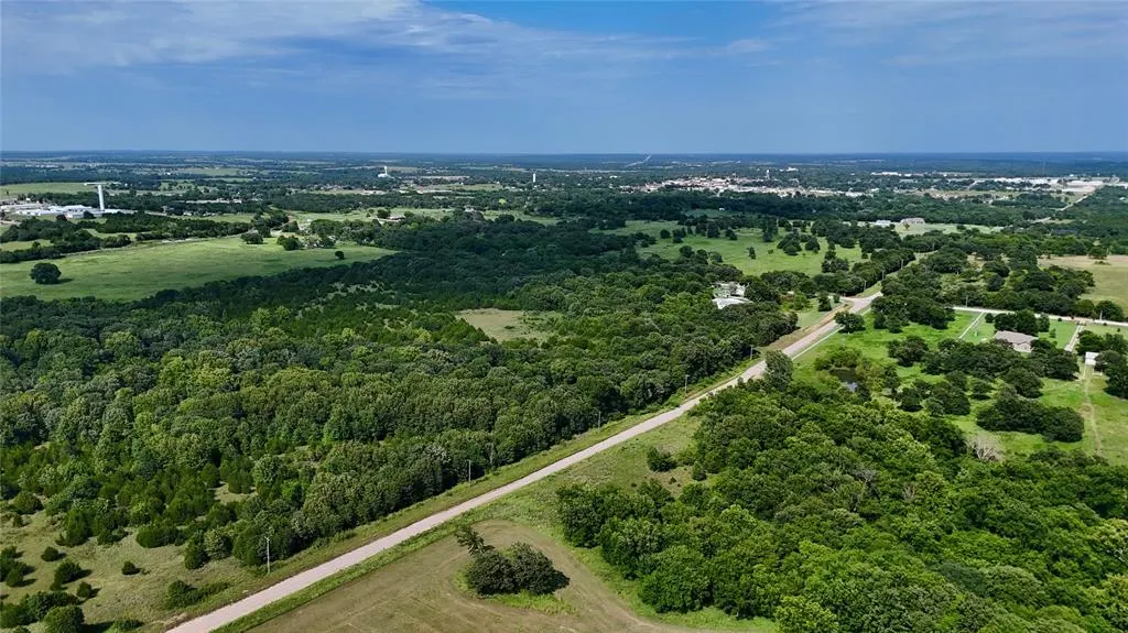 Photo 4 — 8 E 880 Road, Stroud, OK 74079