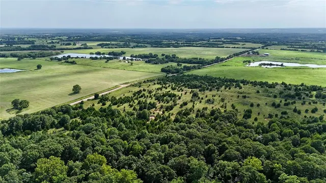 Photo 8 — 9 E 880 Road, Stroud, OK 74079