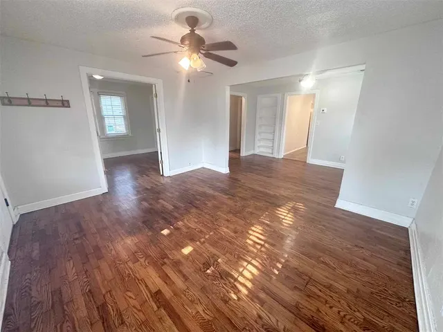 Photo 3 — 4605 N Hammond Avenue, Bethany, OK 73008