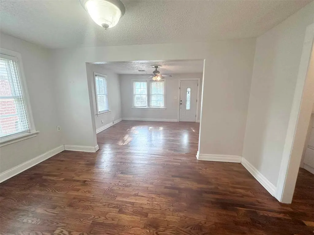 Photo 6 — 4605 N Hammond Avenue, Bethany, OK 73008