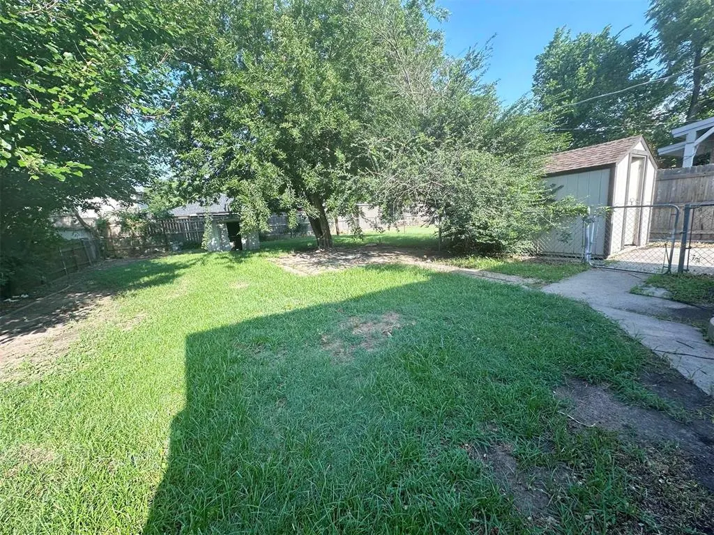 Photo 20 — 4605 N Hammond Avenue, Bethany, OK 73008