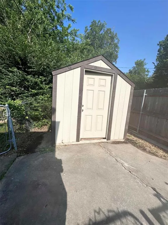 Photo 22 — 4605 N Hammond Avenue, Bethany, OK 73008