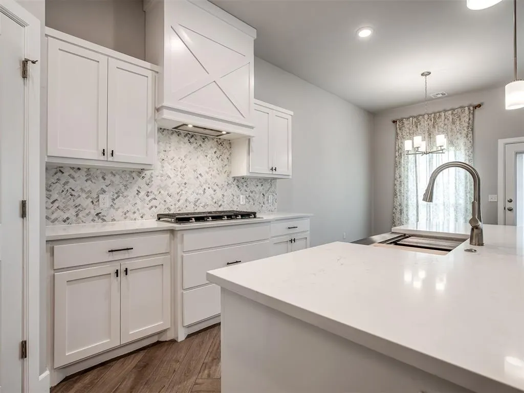 Photo 12 — 9300 NW 141st Street, Yukon, OK 73099
