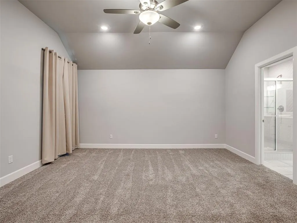 Photo 17 — 9300 NW 141st Street, Yukon, OK 73099