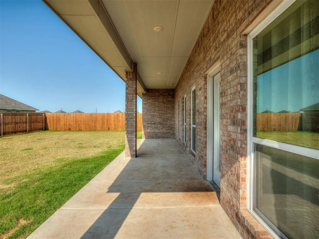 Photo 38 — 9300 NW 141st Street, Yukon, OK 73099
