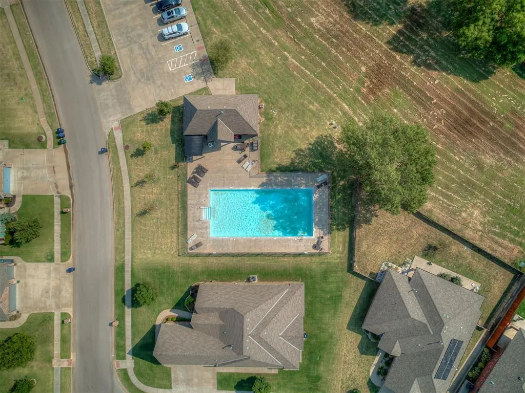 Photo 48 — 9300 NW 141st Street, Yukon, OK 73099