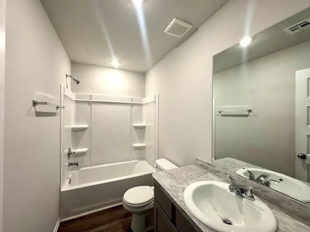 Photo 10 — 3509 Pete Street, Mustang, OK 73064