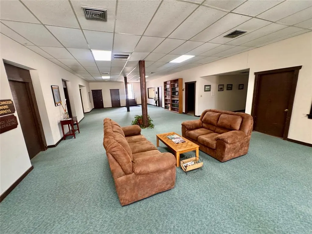 Photo 11 — 201 N 2nd Street, Seminole, OK 74868