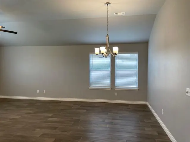 Photo 5 — 12708 NW 3rd Terrace, Yukon, OK 73099
