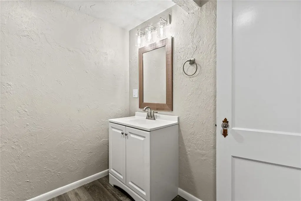 Photo 14 — 621 N 5th Street, Weatherford, OK 73096