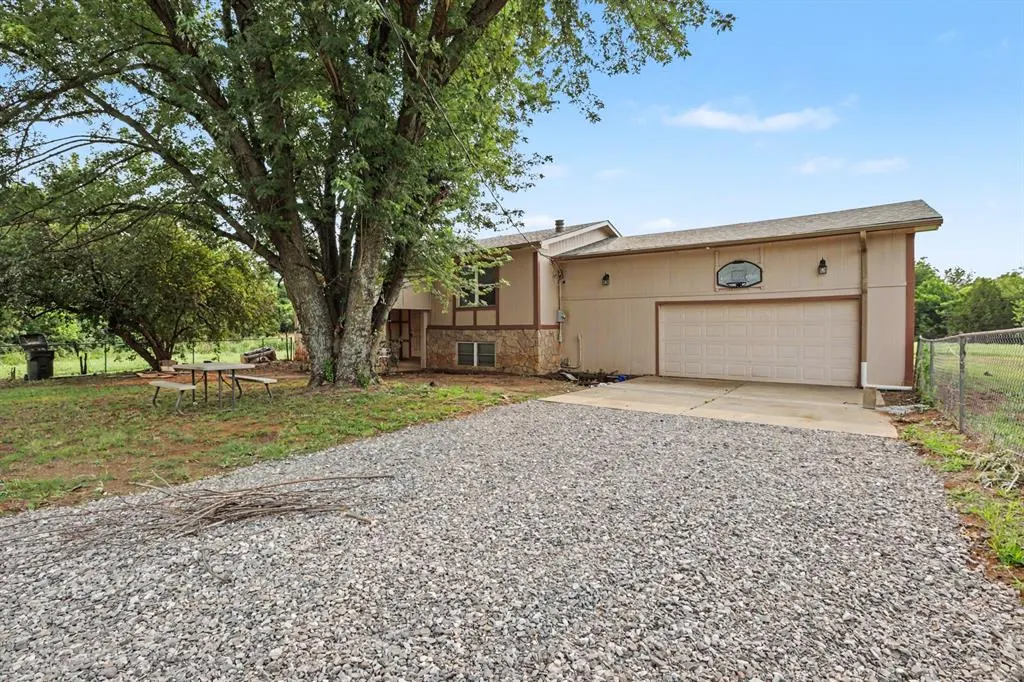 Photo 3 — 11801 S Pennsylvania Avenue, Edmond, OK 73025