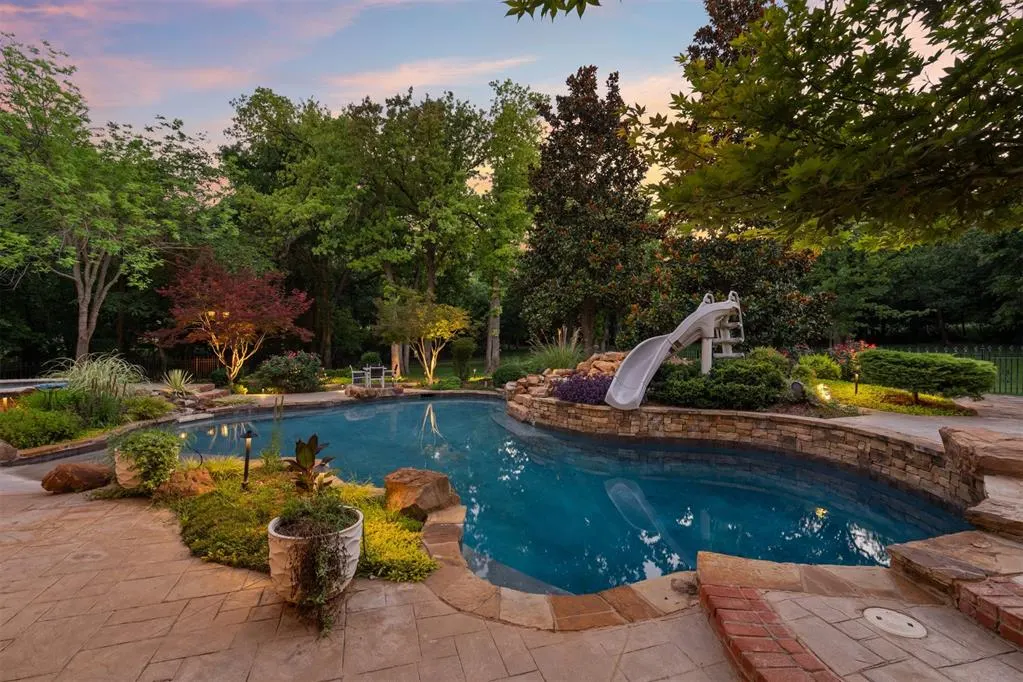 Photo 4 — 1807 Summerhaven Way, Edmond, OK 73013