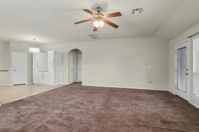 Photo 8 — 9505 Timberwind Lane, Yukon, OK 73099
