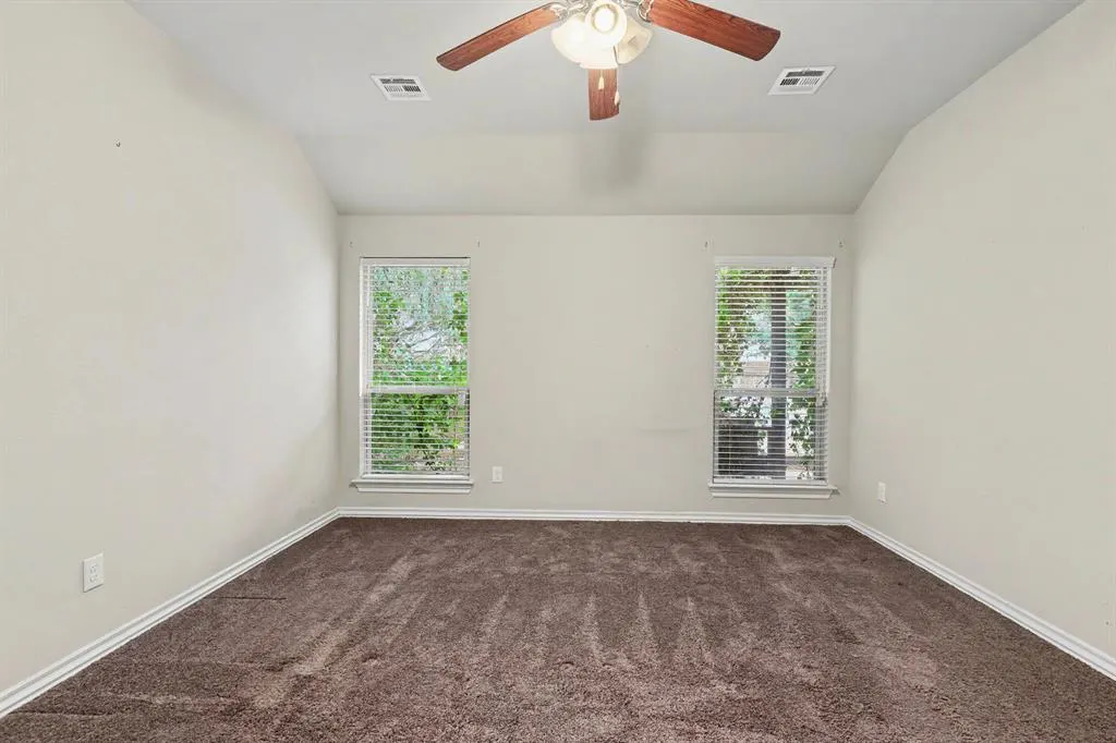 Photo 14 — 9505 Timberwind Lane, Yukon, OK 73099