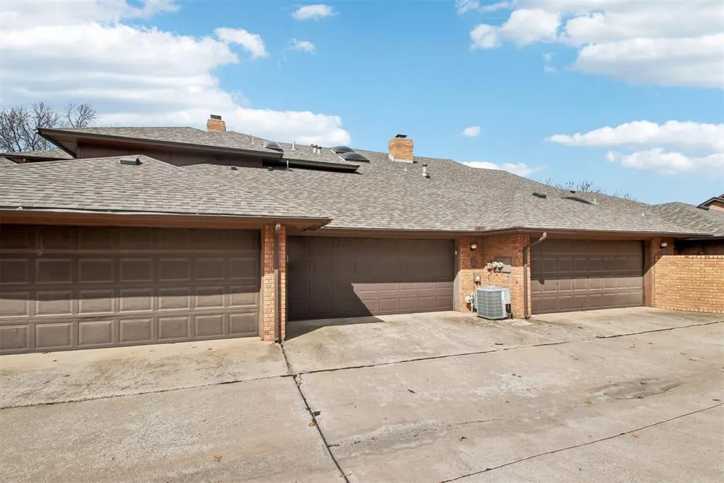 Photo 34 — 1899 Saddleback Boulevard 16, Norman, OK 73072
