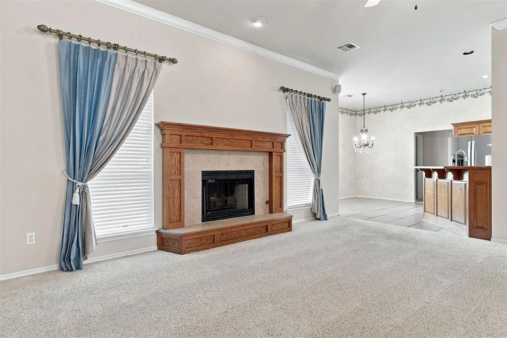 Photo 5 — 728 Ellsworth Avenue, Yukon, OK 73099