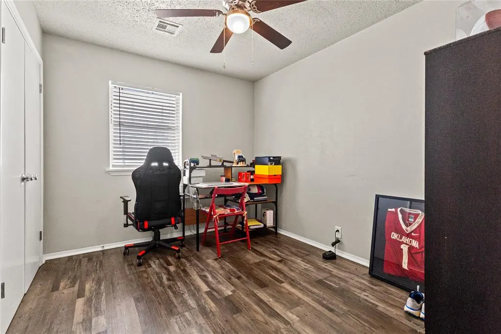 Photo 21 — 522 E Clark Avenue, Weatherford, OK 73096