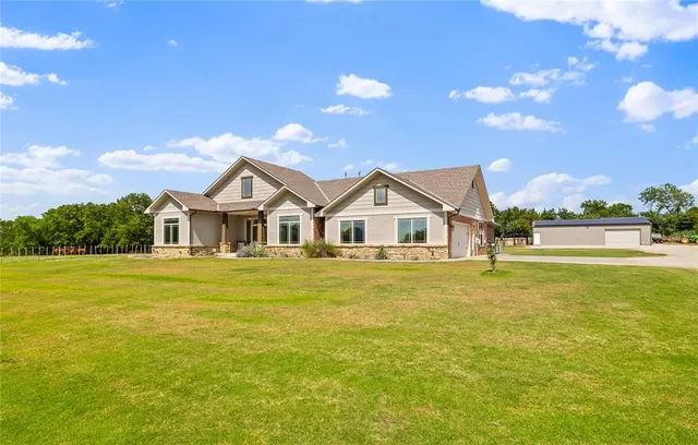 Photo 3 — 103 Cody Road, Earlsboro, OK 74840
