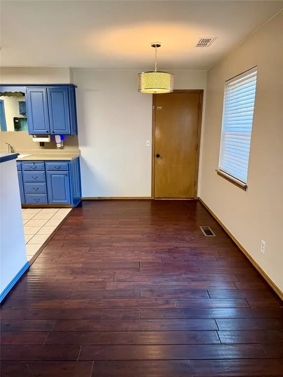 Photo 11 — 11200 Greystone Avenue, Oklahoma City, OK 73120