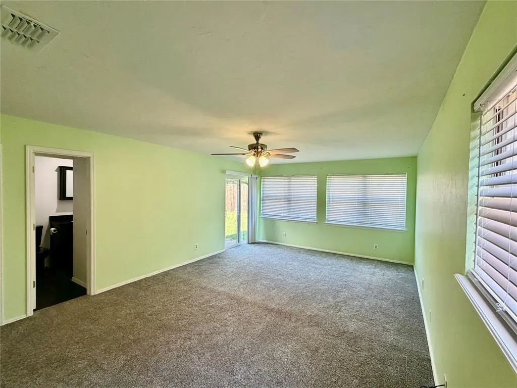 Photo 14 — 11200 Greystone Avenue, Oklahoma City, OK 73120