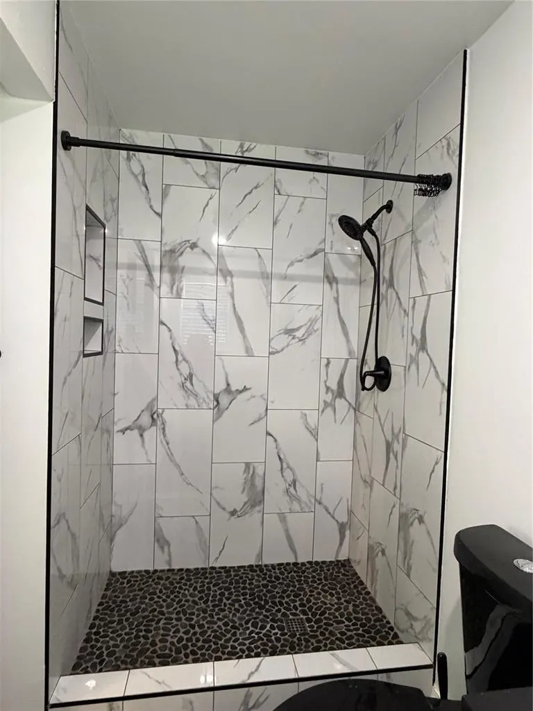 Photo 17 — 11200 Greystone Avenue, Oklahoma City, OK 73120
