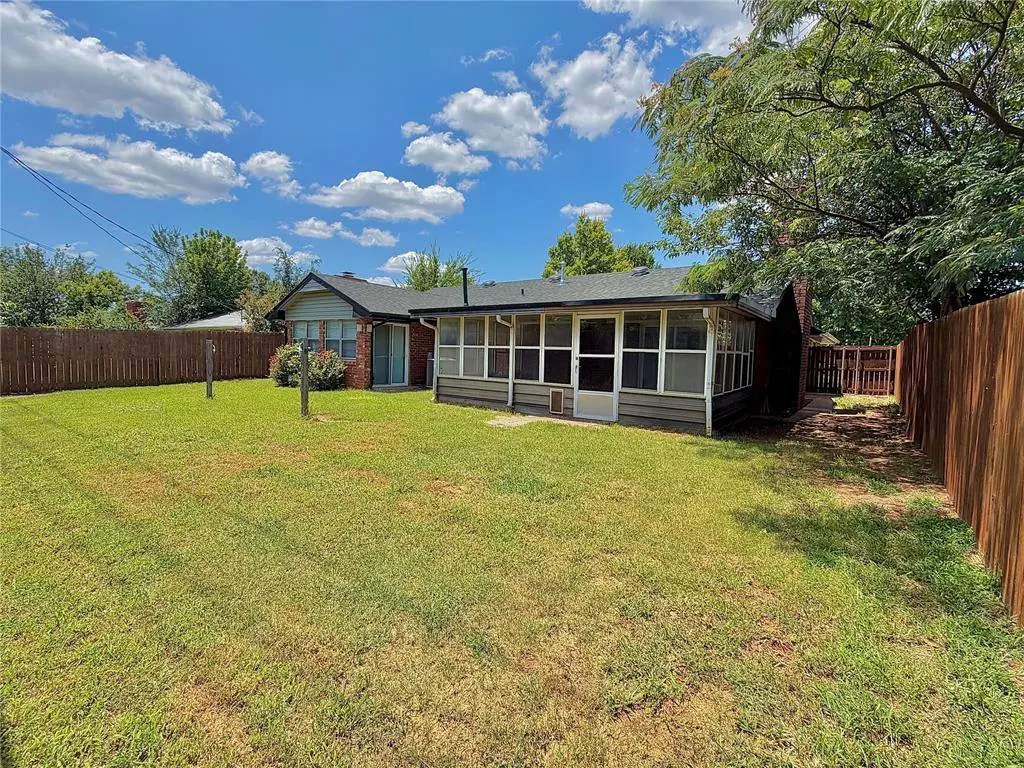Photo 29 — 11200 Greystone Avenue, Oklahoma City, OK 73120