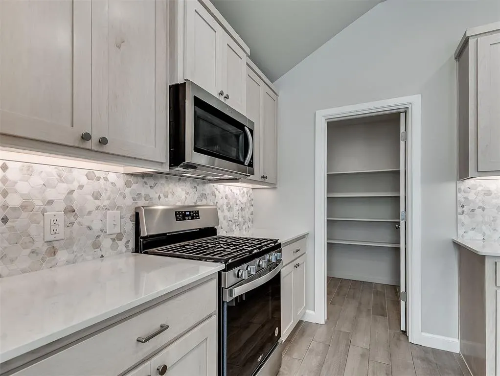 Photo 24 — 13512 Arrowhead Boulevard, Yukon, OK 73099