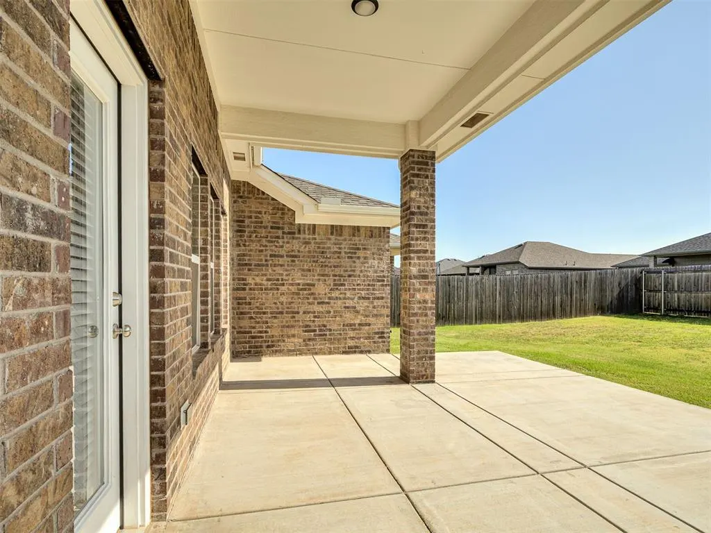 Photo 38 — 13512 Arrowhead Boulevard, Yukon, OK 73099