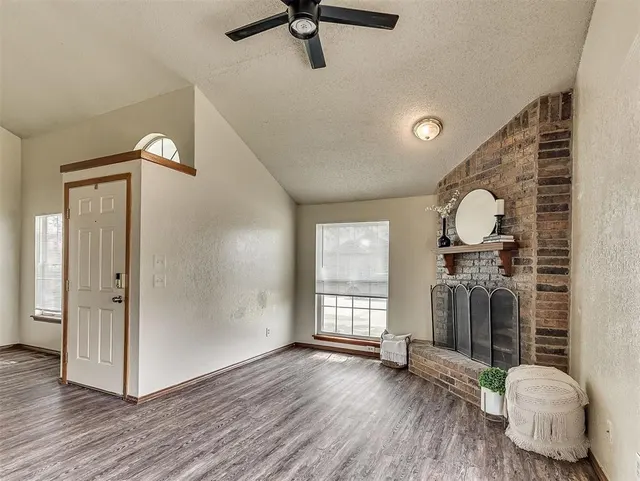 Photo 4 — 2124 Lonnie, Oklahoma City, OK 73170