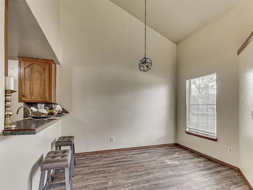 Photo 8 — 2124 Lonnie, Oklahoma City, OK 73170