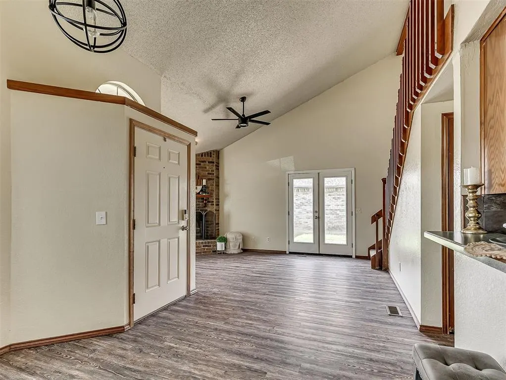 Photo 10 — 2124 Lonnie, Oklahoma City, OK 73170