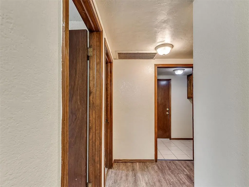 Photo 19 — 2124 Lonnie, Oklahoma City, OK 73170